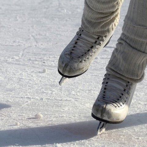 skates-2001797_1280