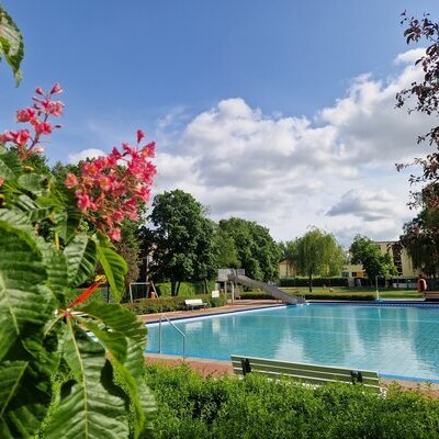 Freibad Bullerteich Nichtschwimmerbecken mit Rutsche
