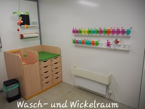 KITA Glückswichtel Wasch- und Wickelraum