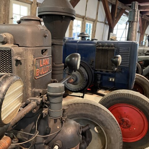 Traktorenmuseum - Traktoren - Ausstellung