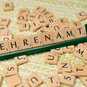 ehrenamt-8282312_1280