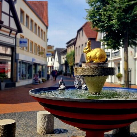 Hasenbrunnen Kreuzplatz Ortskern